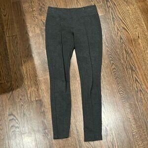 Medium Mudd leggings